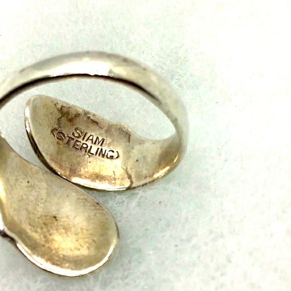 Vintage SIAM Sterling silver size 8 ring - Picture 5 of 5